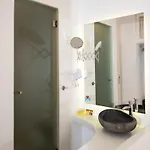 Lejlighed Hyades - Downtown Suites,