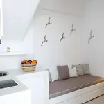 Hyades - Downtown Suites, Daire