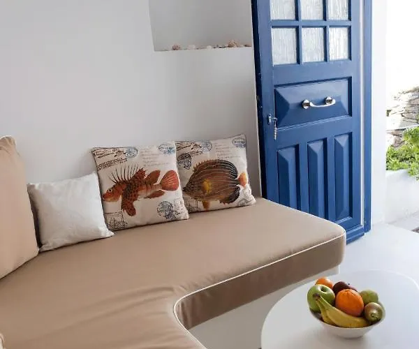 Hyades - Downtown Suites, *